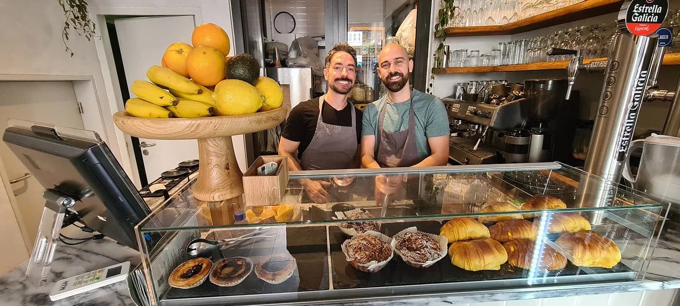 Baltazar and the team behind the Balta Brunch counter
